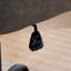 Cuir artificiel, cuir synthétique, base noire, hauteur réglable, convient au bureau, à la chambre à coucher, à la coiffeuse et à d'autres environnements. Une chaise de bureau. Gris-130145946