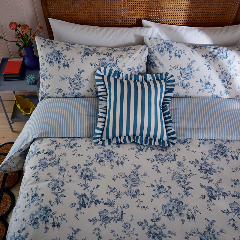 Hedgerow Print Cotton Duvet Cover Set, Double Duvet Cover + 2 Standard Pillowcases