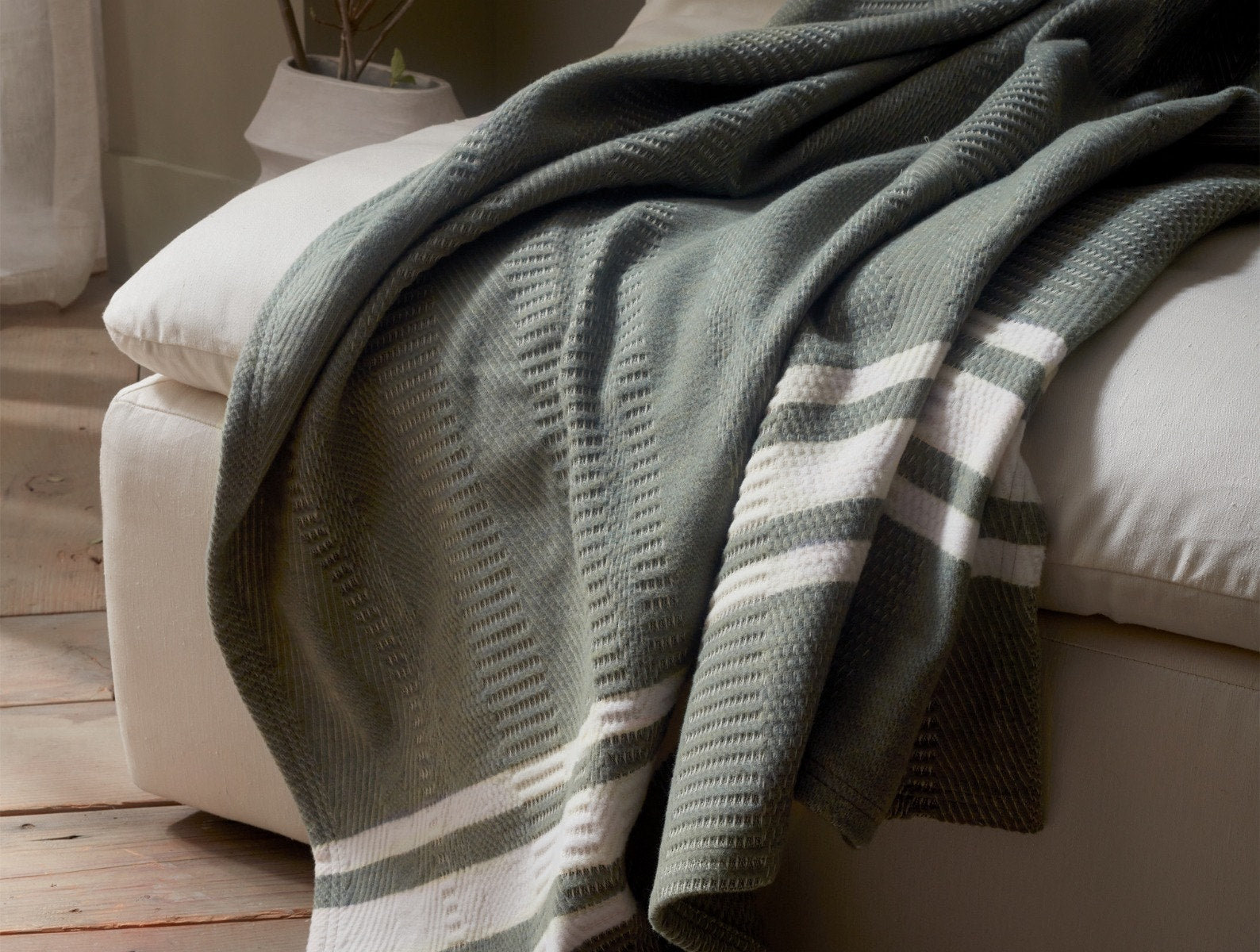 Cirrus Cotton Hand Woven Throw Blanket, Cypress