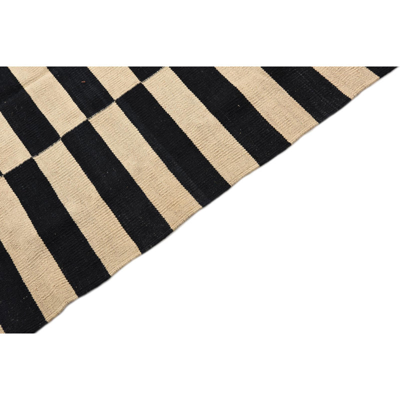 Tapis noir et blanc Noor