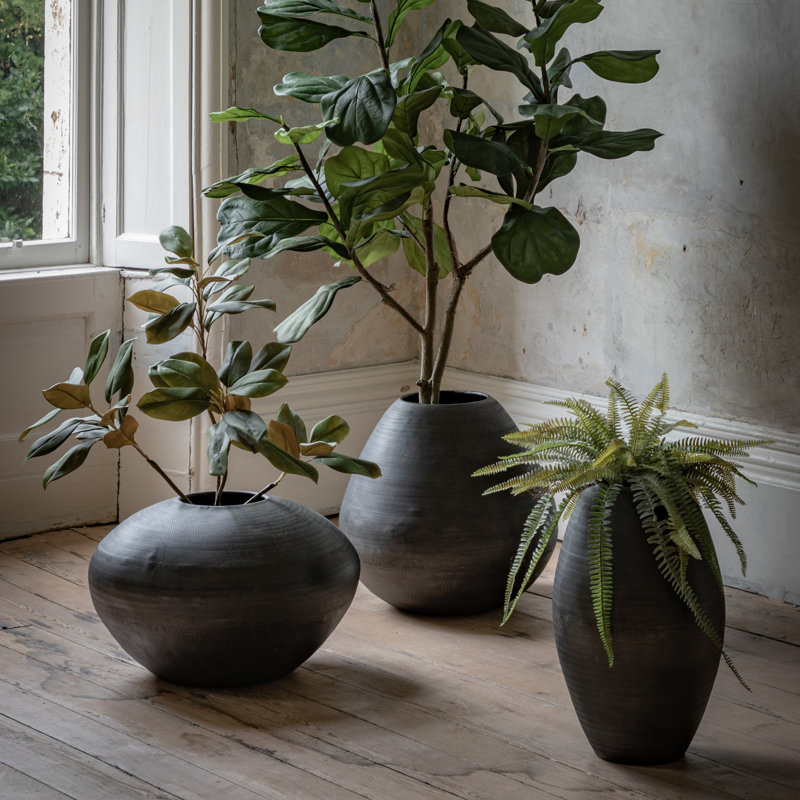 Dhaval 100% Aluminium Floor Vase