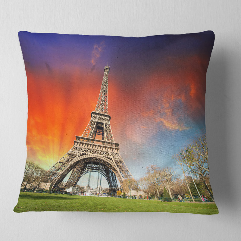 Coussin lombaire Tour Eiffel, 16 po x 1 po, Type de produit