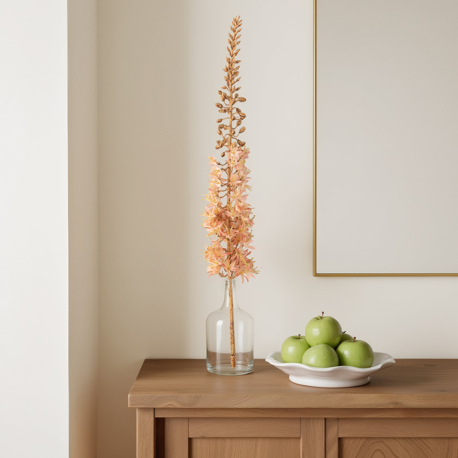 Eremurus Arrangement, Peach