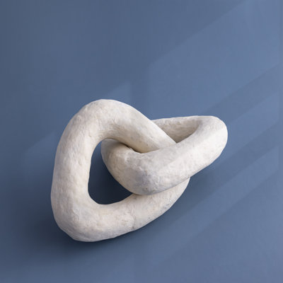 Paper Mache Chain Dia 6" & H 3"