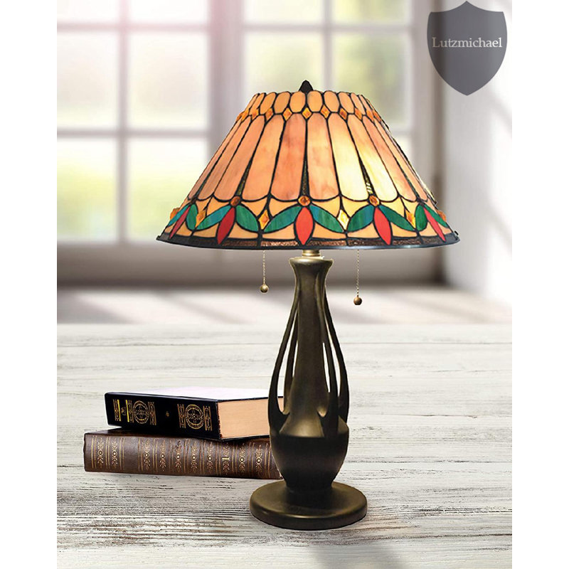 Fite Resin Table Lamp