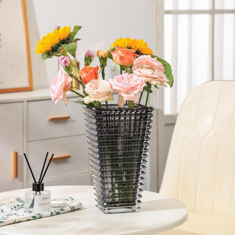 Vase de table Anthonique, Gris foncé, H 5,3 po x l 5,3 po x P 9,1 po