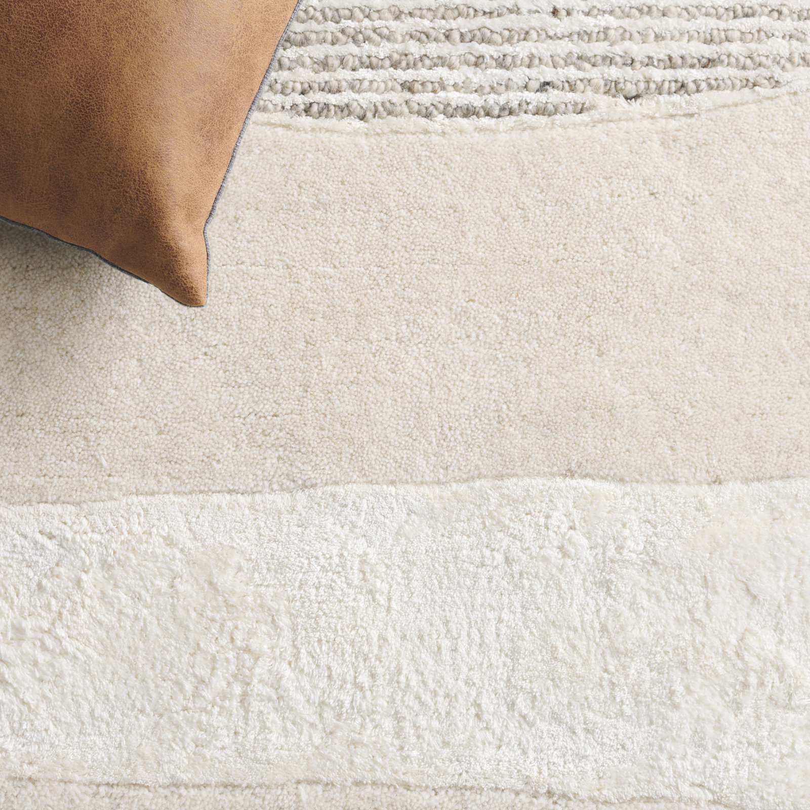 Mullen Hand-Tufted Abstract Rug, Square 6'
