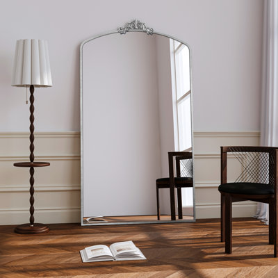 Miroir de chambre rétro arqué orné de 36 po x 66 po - structure en métal, argent antique pour le salon, vestibule luxueux encadré artistique arqué, chambre à coucher, expression du couloir