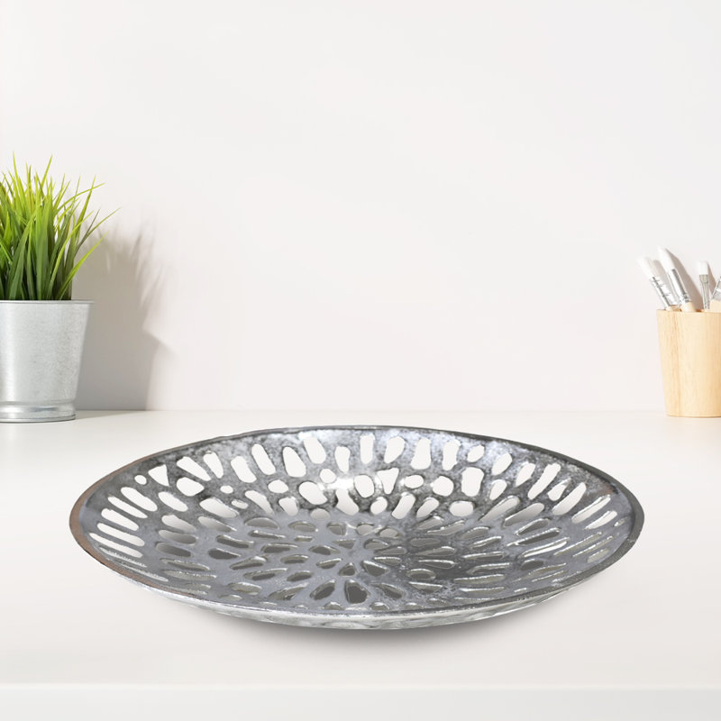 Red Barrel Studio® Aluminum Tray, Silver