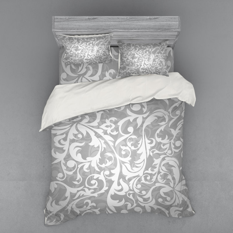 Traditional Polyester Floral Duvet Cover, Queen Duvet Cover + 3 Additional Pieces