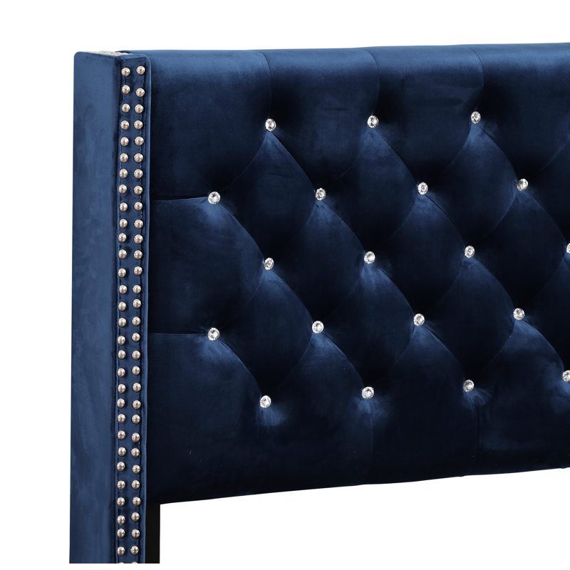 Lit tapissier bleu marine de style transitionnel pour intérieurs classiques avec support de matelas en mousse