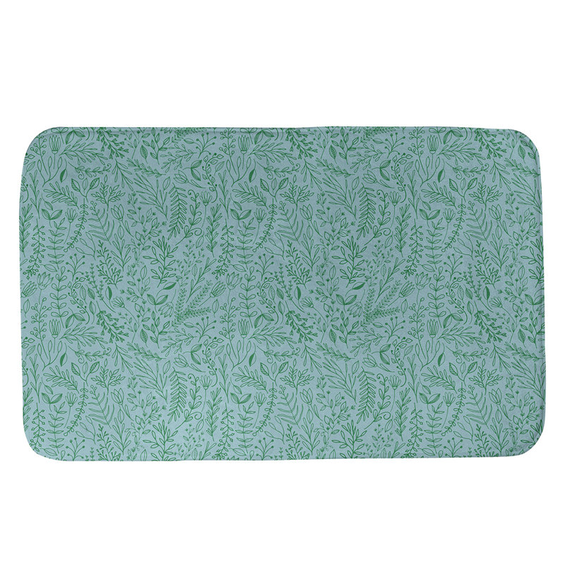 Tapis pour salle de bain floral ditsy Leffel, l 21 po x L 34 po, Bleu / Vert