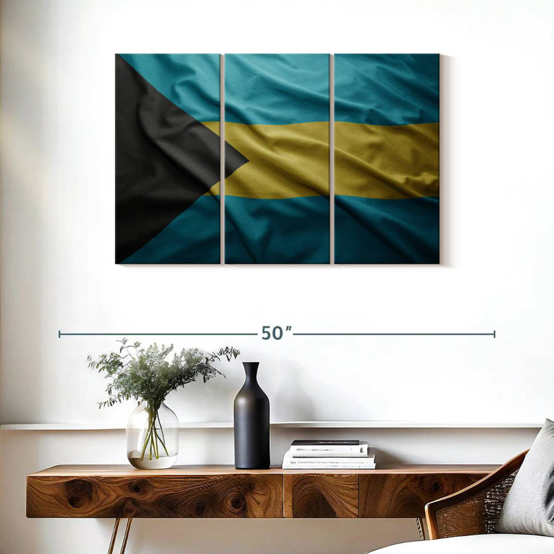 Borges Waving Bahamas Flag, 24" H x 38" W
