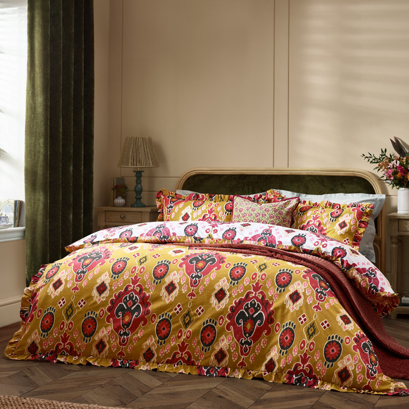 Dawson Abstract Duvet Cover Set with Pillowcases Included, King Duvet Cover + 2 Standard Pillowcase, Yellow