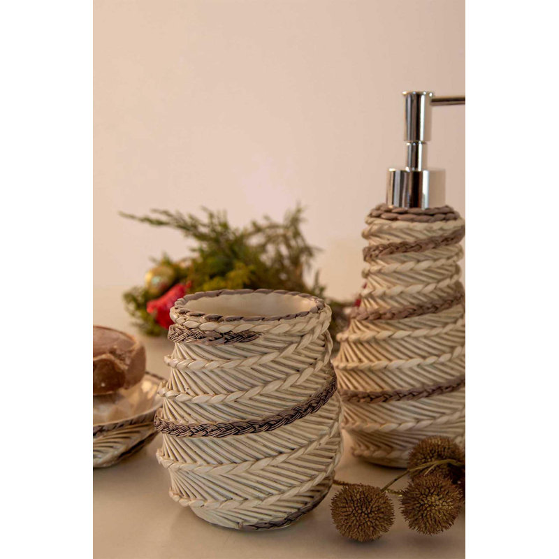 Maelyne Bathroom Accessory Set