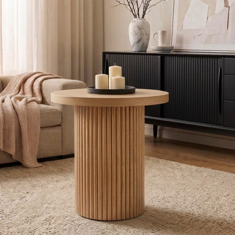 Table de bout ronde à piédestal en bois massif 22 po Sharna, Naturel