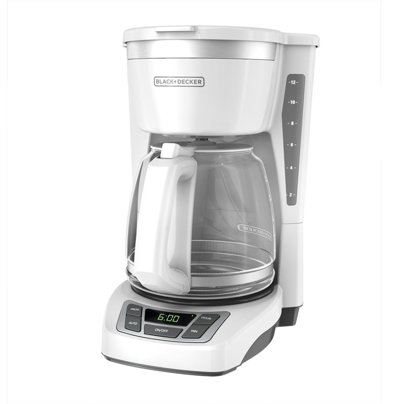 Cafetière numérique 12 tasses Black + Decker, filtre à panier lavable programmable, Sneak-A-Cup, infusion automatique, fenêtre d'eau, plaque chauffante