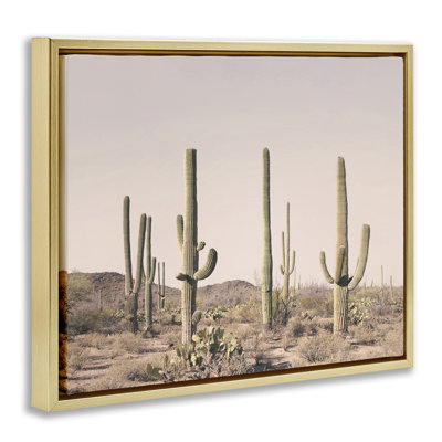 «Blush Cactus Field», encadré doré sur toile flottante par Sissi et Seb