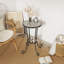 Table d'appoint de patio avec tablette