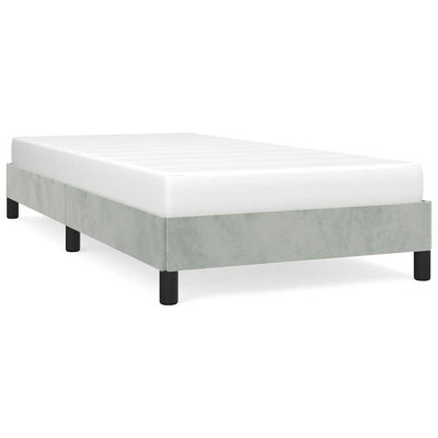 Yaziel Bed, Velvet Upholstered Platform Bed, No Mattress by Latitude Run