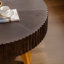 Table basse ronde ronde de 35,4 po convenant à la décoration de café et à la maison brune