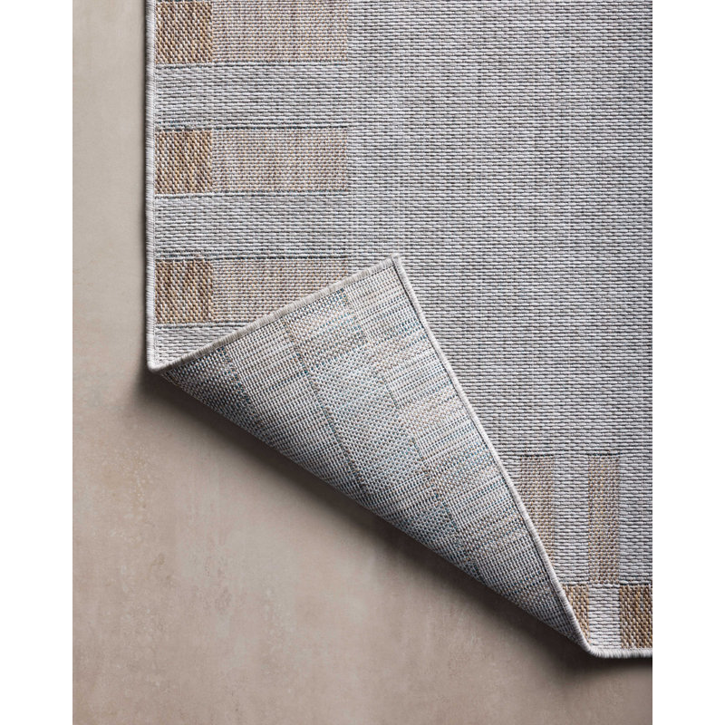 Topanga Silver and Natural Geometric Indoor/Outdoor Rug 3'11" x 5'11"