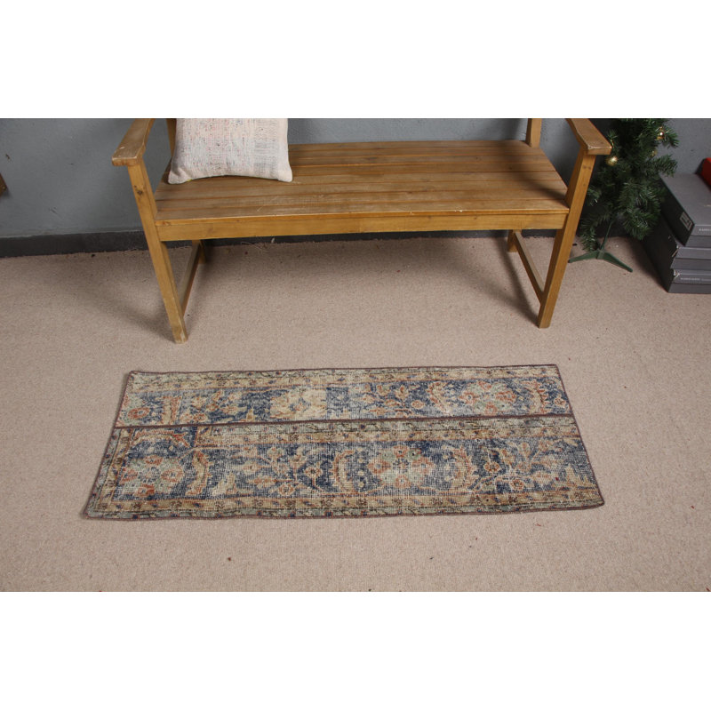 Tapis traditionnel turc bleu pour ajouter de l'élégance aux vestibules et aux petits couloirs