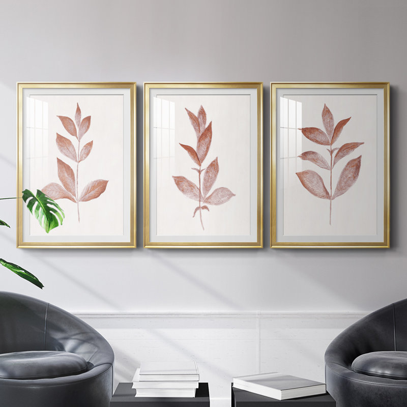 Red Leaf I, reproduction encadrée de qualité supérieure - prête à être accrochée, Or, H 42,5 po x l 91,5 po x P 1,25 po