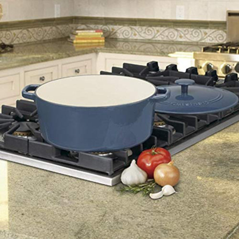Cuisinart Chef’s Classic Enameled Cast Iron Round Dutch Oven with Lid, 7 Qt., Provencal Blue