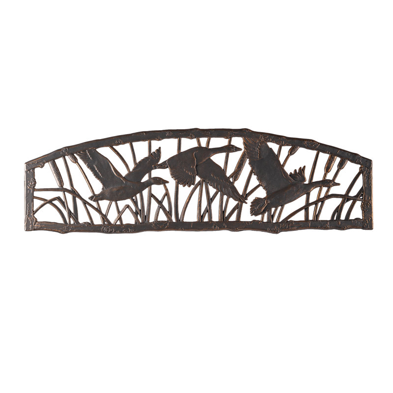 Banc de parc en fonte d’oie Salamon