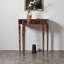 Console Minimalist-588487387