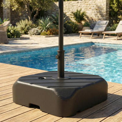 heaviest patio umbrella stand QZER Base with Wheels, Umbrella Heavy Duty 100lb Windproof The 20 x 20 (L x W) large square base increases the contact area for enhanced stability and safety Tangkula Patio 51 lbs 20.5