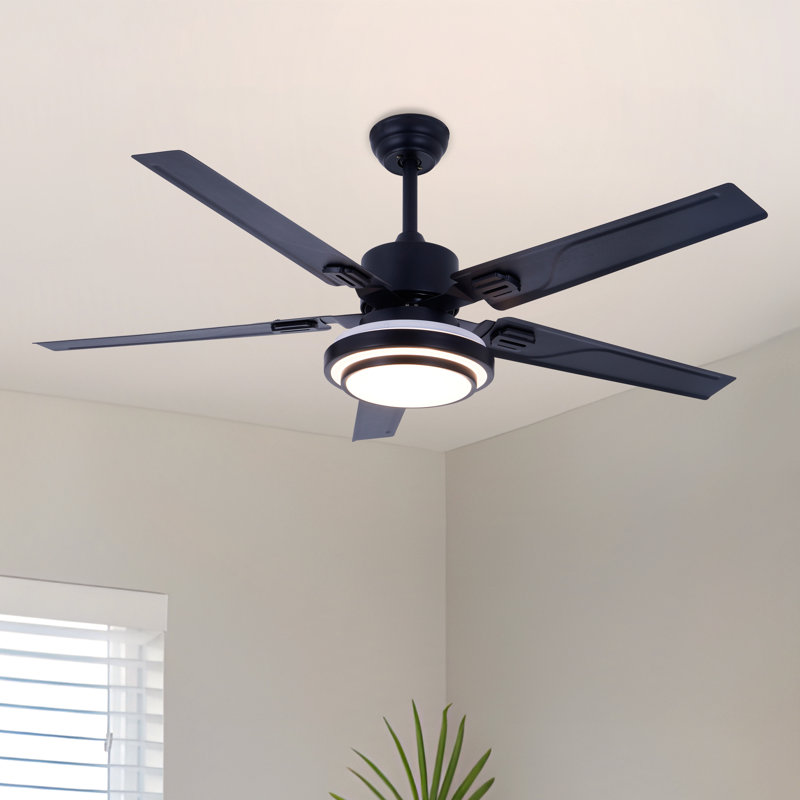 Ventilateur de plafond moderne à 5 pales de 52 pouces pour l'intérieur avec lumières et télécommande
