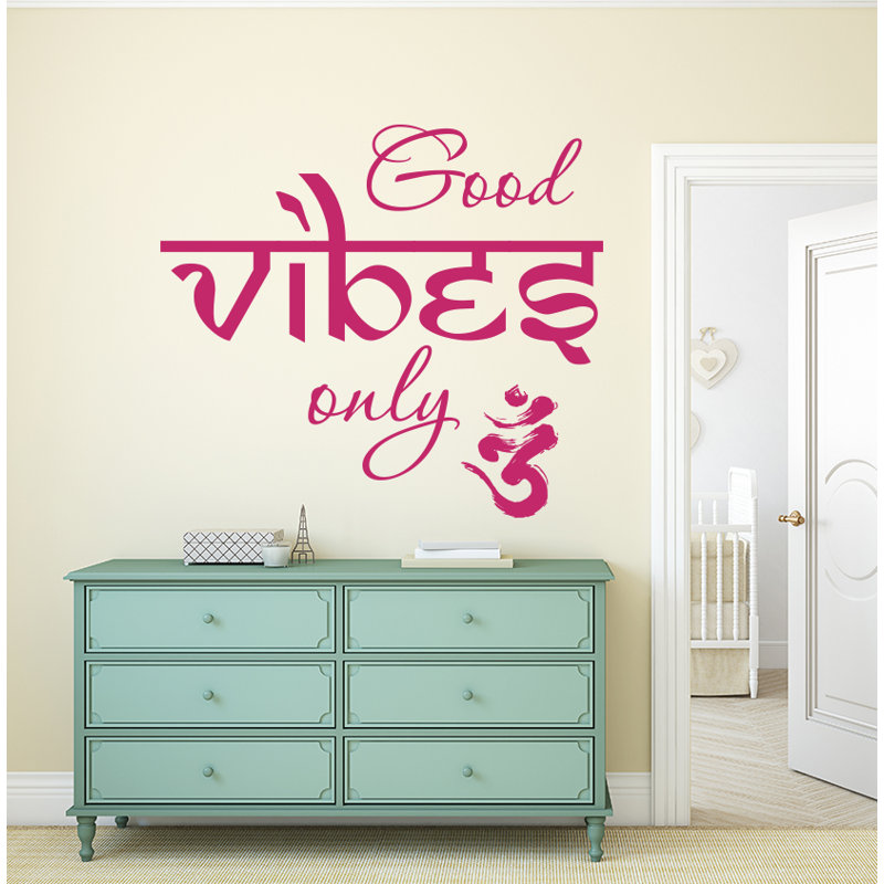 Décalcomanie murale en vinyle good vibes yoga Aldama, Rose vif