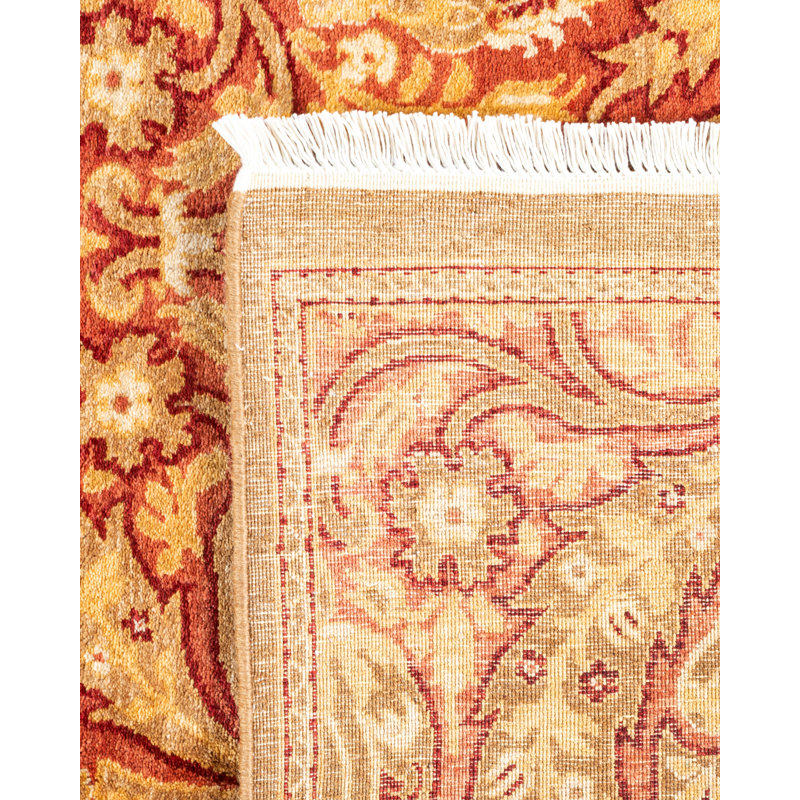 Classic One-of-a-Kind 4'9" x 6'4" Hand Knotted Area Rug