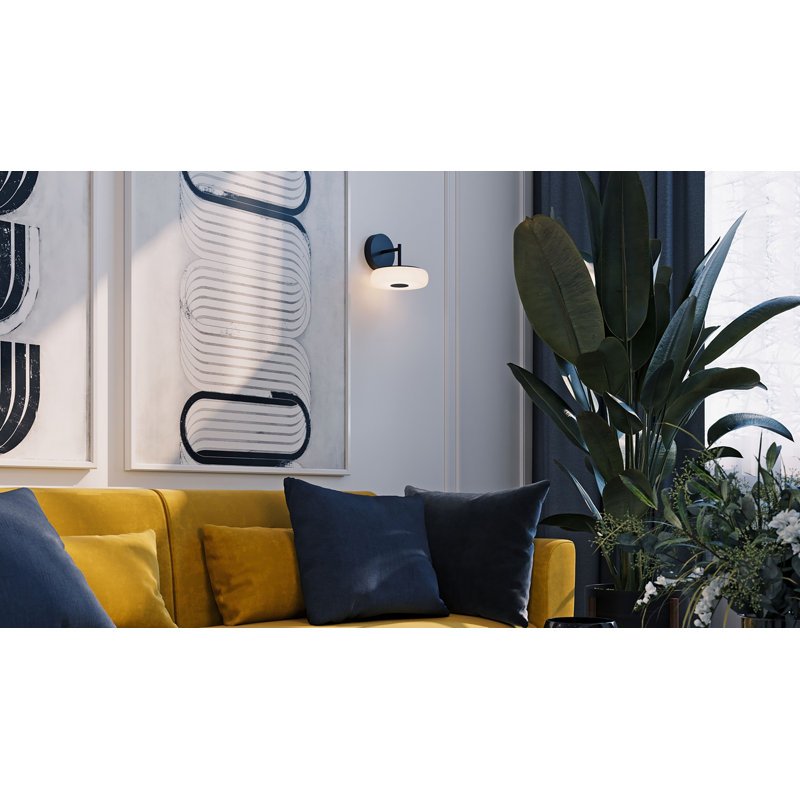 Hemby 8'' LED Sconce - 10W, Black