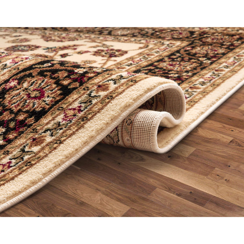 Zuehlke Sarouk Ivory Traditional Rug, Rectangle 2'3" x 3'11"