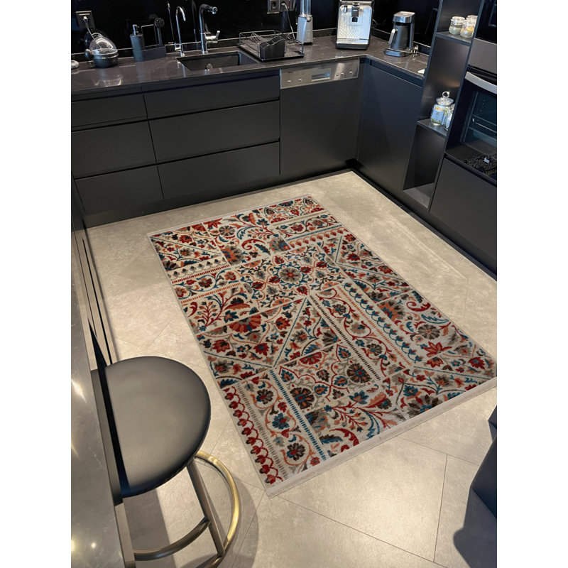 Tapis rectangulaire Vittorina, Rectangle 4 pi 4 po x 6 pi 3 po