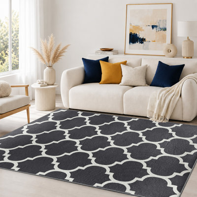 Bella Geometric and Abstract Shag