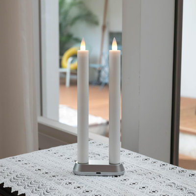 Bougie rechargeable sans flamme avec minuterie à distance, bougies à flamme de cire réelle à mouvement 3D (avec télécommande, base de chargement et câble USB) (Rech-2Taper-White, 9 po)