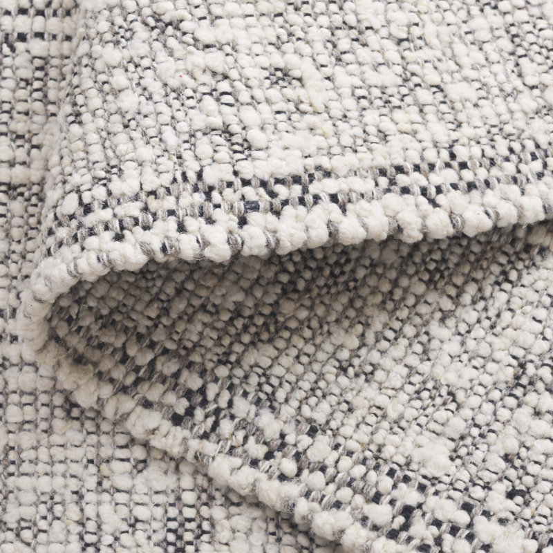 Manhattan 676 Hand Woven Wool/Cotton Striped Rug in Ivory/Black, Rectangle 5' x 8'