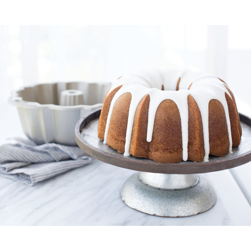 Nordic Ware Round Anniversary Bundt Cake Pan