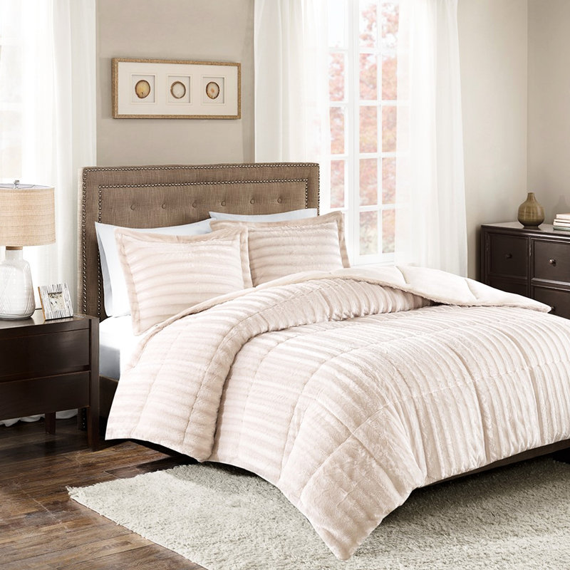 Popular And Glamorous Full/Queen Faux Fur Comforter Mini , Champagne, Endurance Gorgeous Quality, Champagne