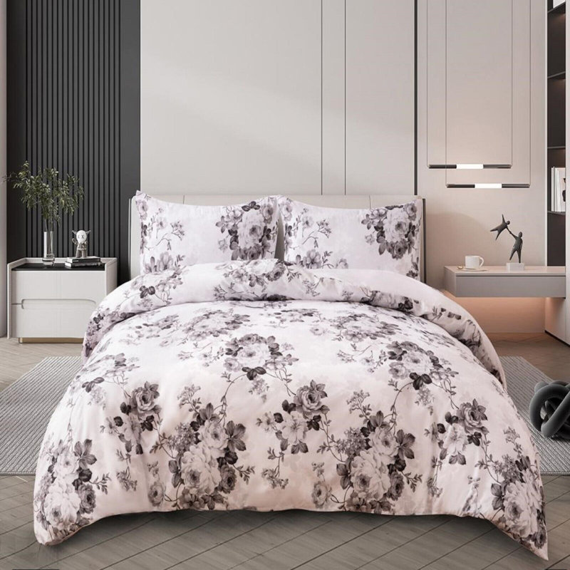 Complete Bedding Set Cotton Rich Floral Duvet Cover, Fitted Sheet & Pillowcases Soft, Breathable & Wrinkle-Resistant