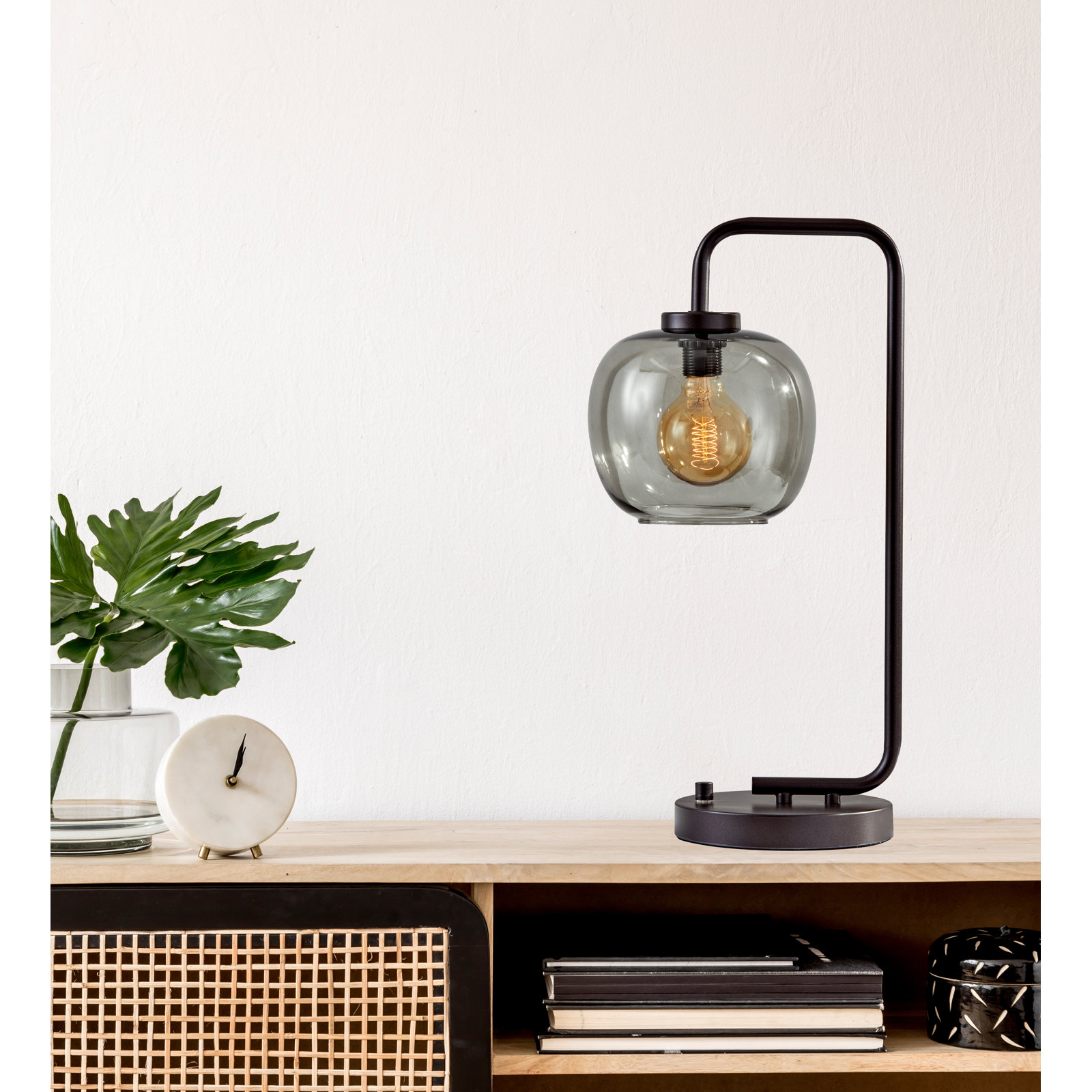 Glynda Table Lamp