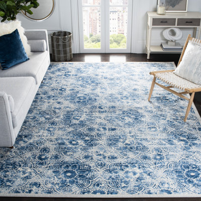 Llana Performance Oriental Rug