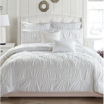 Akita Flannel Comforter