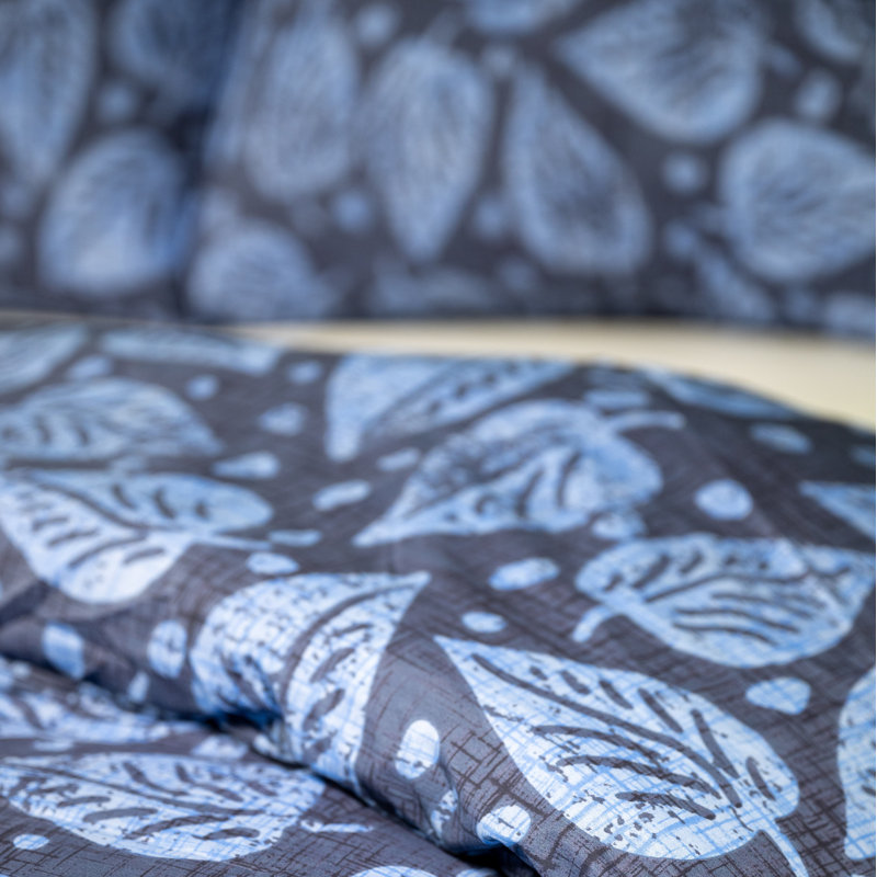 Etavonni Home Batik Leaf, King Comforter + 2 King Shams