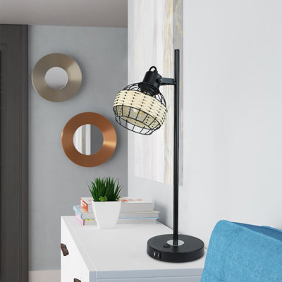 Lampe de bureau noire 24,8 po avec prise USB et prise Wagar