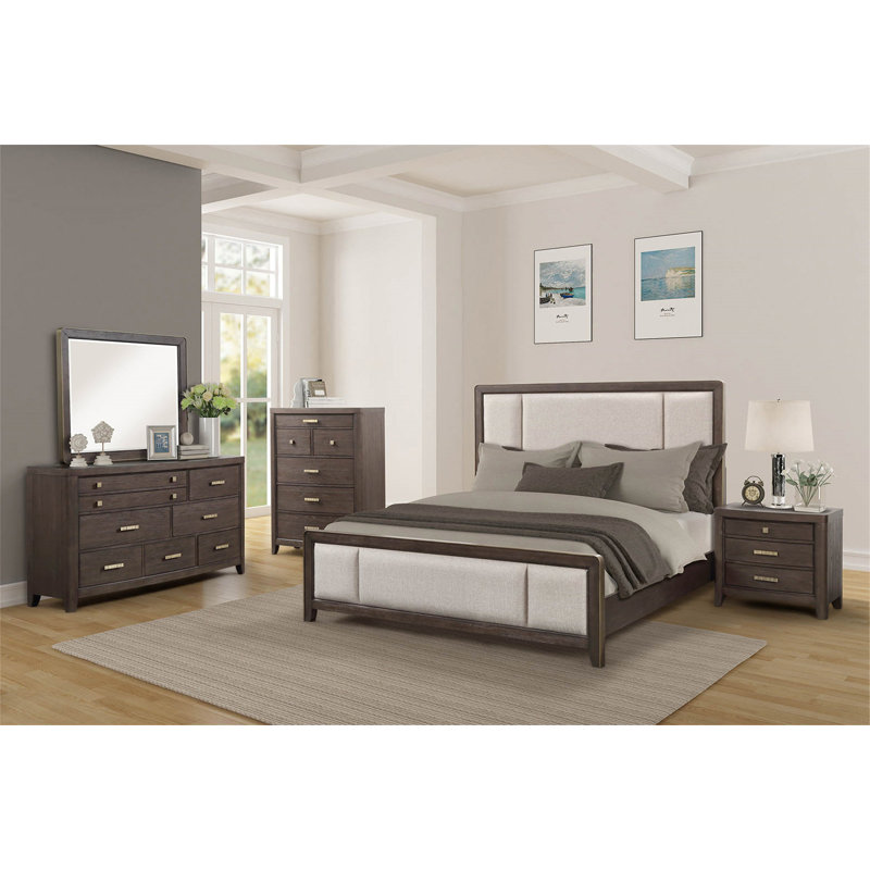 Charmante commode antique avec plusieurs tiroirs fonctionnels pour le rangement
